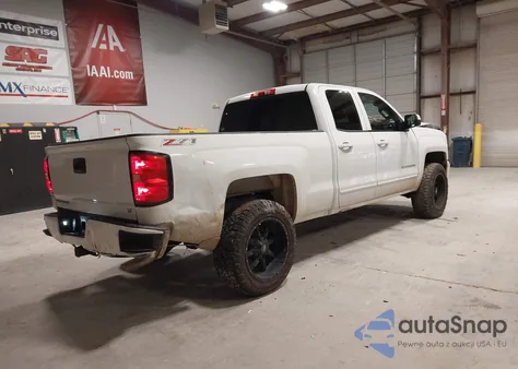 2016 Chevrolet Silverado 1500 2Lt z USA, uszkodzony, nr VIN 1GCVKREC9GZ306045